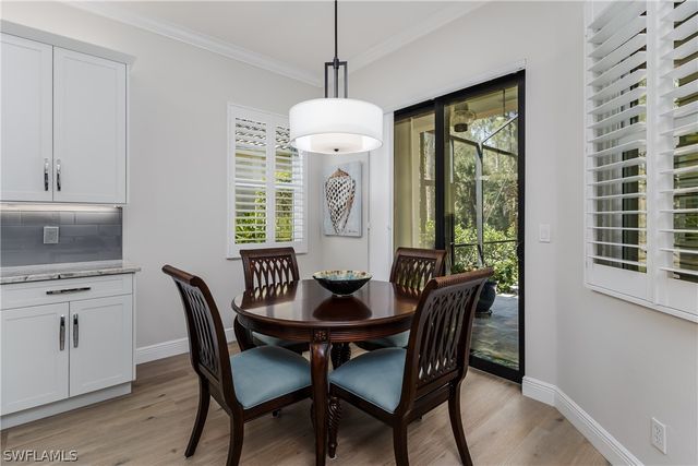 6495 Waverly Green WAY, Naples, FL 34110