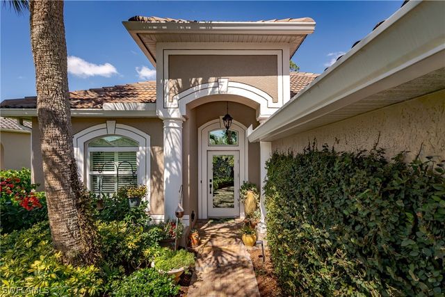 6495 Waverly Green WAY, Naples, FL 34110