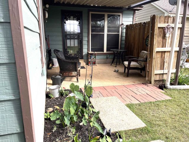 2281 BELIN DR, Memphis, TN 38133