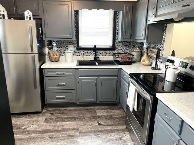 2281 BELIN DR, Memphis, TN 38133