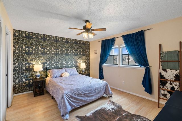 3025 Quail Springs Dr B-11, Corpus Christi, TX 78414