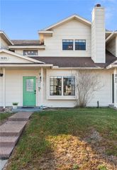 3025 Quail Springs Dr B-11, Corpus Christi, TX 78414