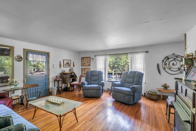 1155 Russell Creek Rd, Centerville, TN 37033