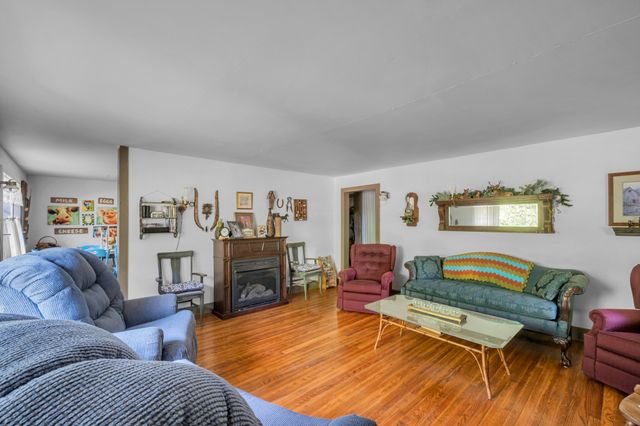 1155 Russell Creek Rd, Centerville, TN 37033