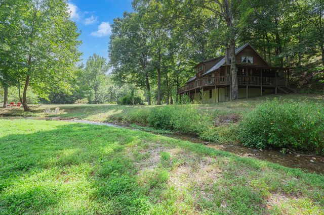 1155 Russell Creek Rd, Centerville, TN 37033