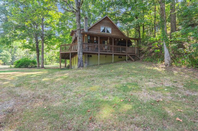 1155 Russell Creek Rd, Centerville, TN 37033