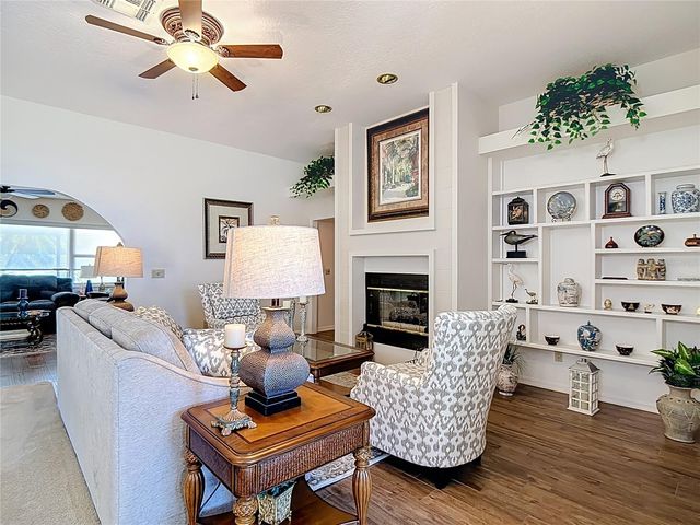 220 COLLEGE GROVE CIRCLE NE, Winter Haven, FL 33881