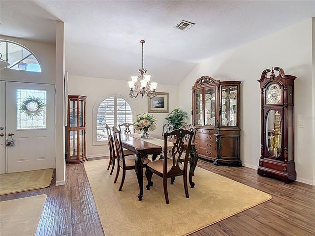 220 COLLEGE GROVE CIRCLE NE, Winter Haven, FL 33881