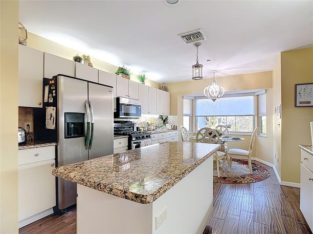 220 COLLEGE GROVE CIRCLE NE, Winter Haven, FL 33881