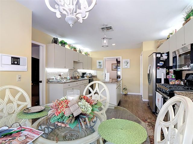 220 COLLEGE GROVE CIRCLE NE, Winter Haven, FL 33881