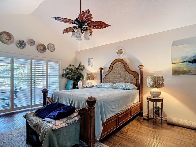 220 COLLEGE GROVE CIRCLE NE, Winter Haven, FL 33881