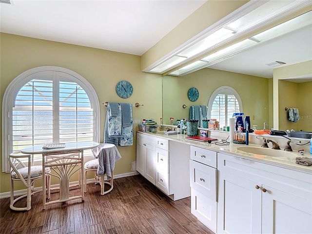 220 COLLEGE GROVE CIRCLE NE, Winter Haven, FL 33881