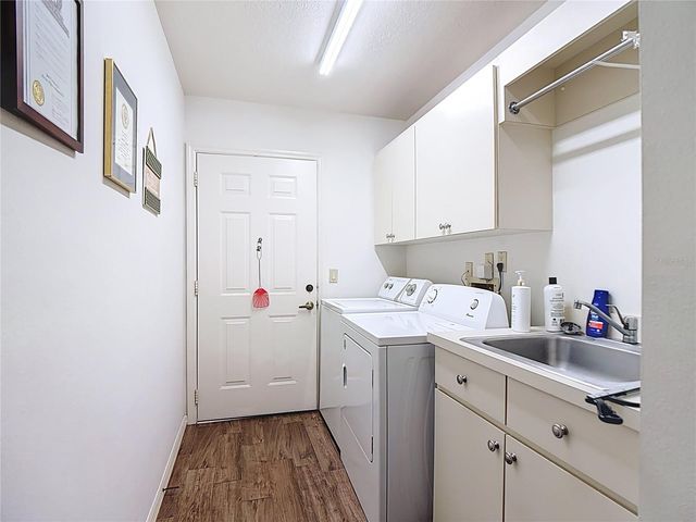 220 COLLEGE GROVE CIRCLE NE, Winter Haven, FL 33881