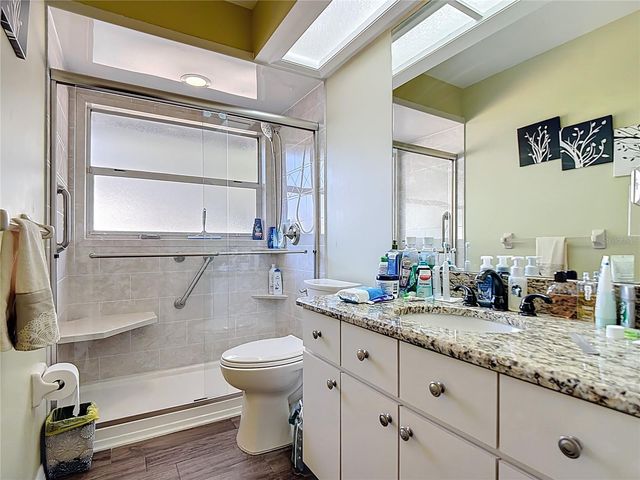 220 COLLEGE GROVE CIRCLE NE, Winter Haven, FL 33881