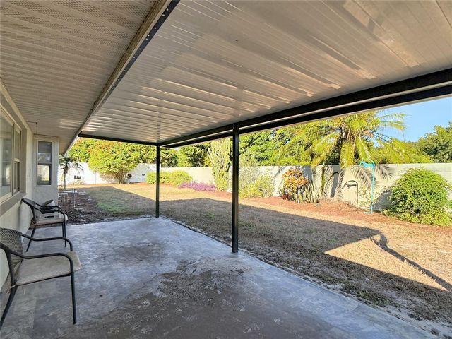 220 COLLEGE GROVE CIRCLE NE, Winter Haven, FL 33881