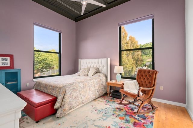 1 Envelope Terrace 211, Worcester, MA 01604