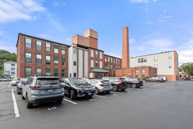 1 Envelope Terrace 211, Worcester, MA 01604
