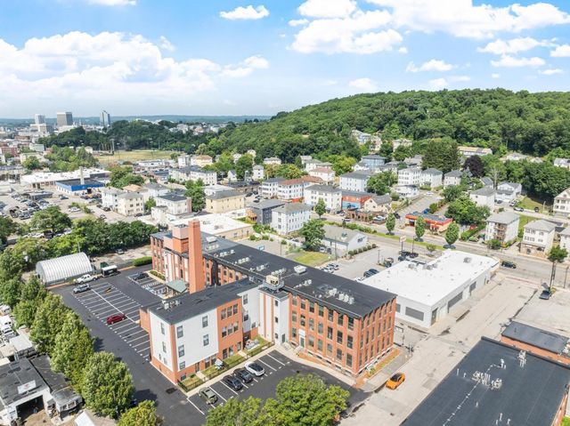1 Envelope Terrace 211, Worcester, MA 01604