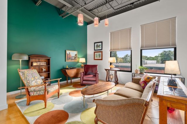 1 Envelope Terrace 211, Worcester, MA 01604