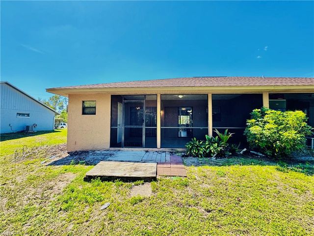 17405 E Carnegie CIR 405, Fort Myers, FL 33967