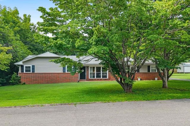 1234 Millard Street, Athens, TN 37303