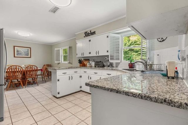 1234 Millard Street, Athens, TN 37303