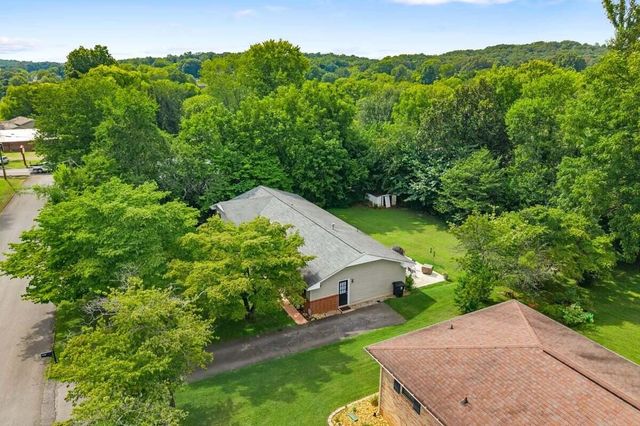 1234 Millard Street, Athens, TN 37303