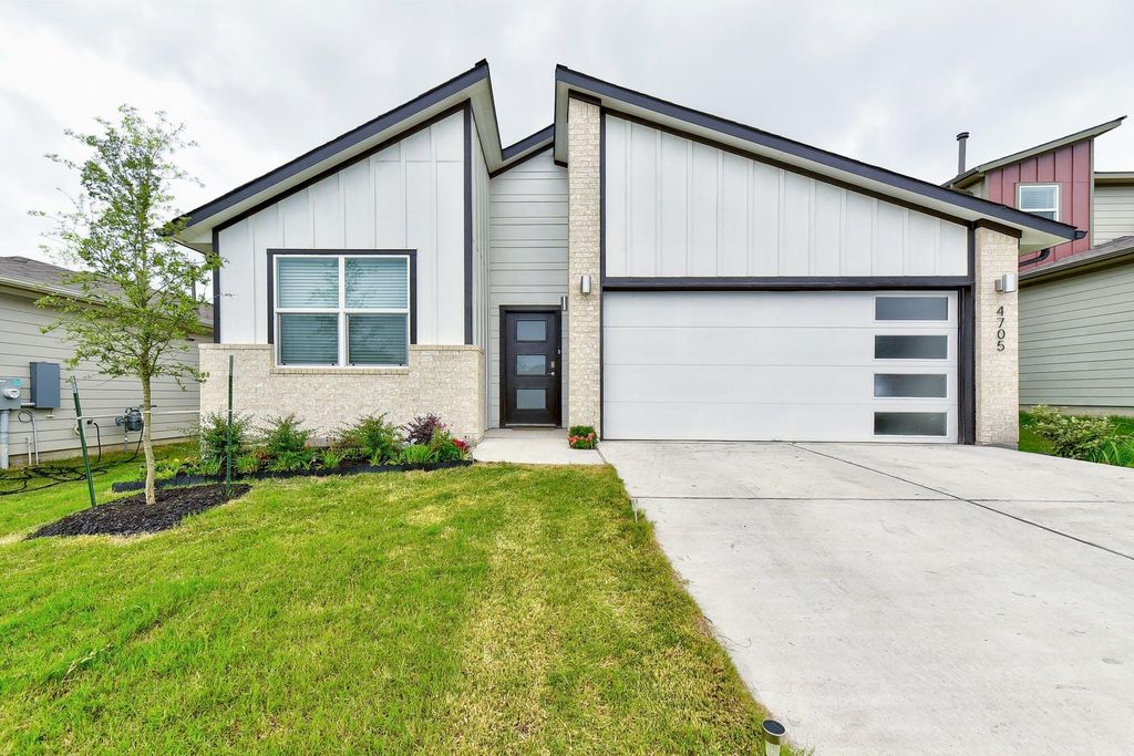 4705 Canongate DR, Pflugerville, TX 78660