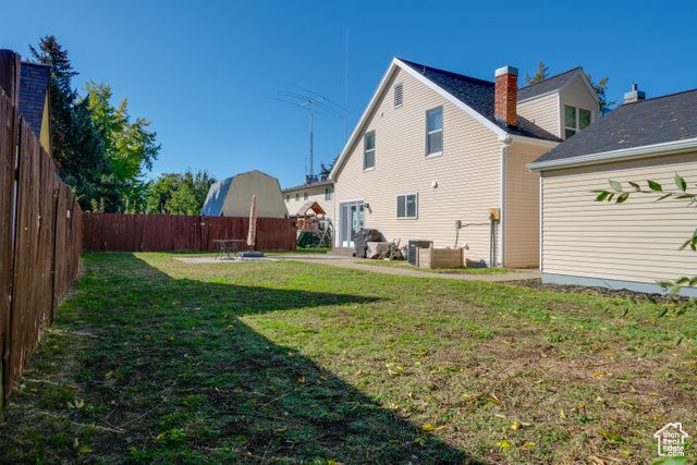 557 S ANGEL ST, Layton, UT 84041