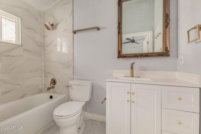 1067 E SEQUOIA Drive, Phoenix, AZ 85024