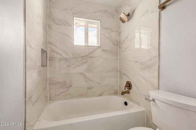 1067 E SEQUOIA Drive, Phoenix, AZ 85024