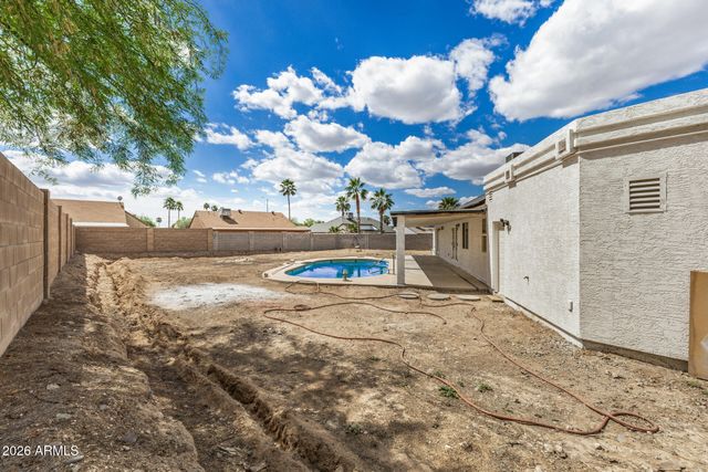 1067 E SEQUOIA Drive, Phoenix, AZ 85024