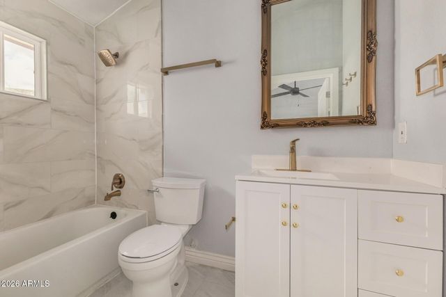 1067 E SEQUOIA Drive, Phoenix, AZ 85024