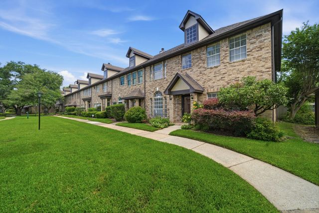 2255 Broadlawn Drive, Houston, TX 77058