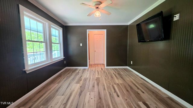 5558 Paramont Road, Wise, VA 24293