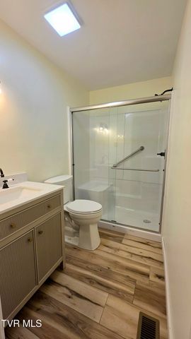 5558 Paramont Road, Wise, VA 24293