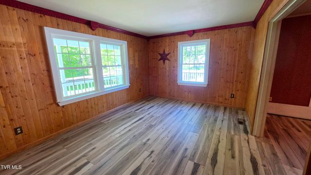 5558 Paramont Road, Wise, VA 24293