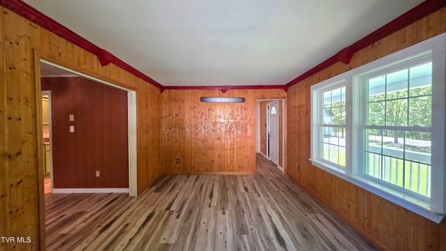 5558 Paramont Road, Wise, VA 24293