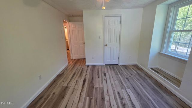 5558 Paramont Road, Wise, VA 24293