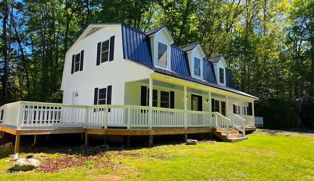 5558 Paramont Road, Wise, VA 24293