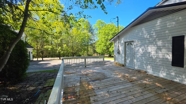 5558 Paramont Road, Wise, VA 24293