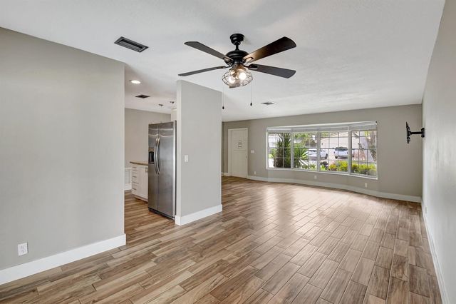 625 Sunshine Drive, Delray Beach, FL 33444