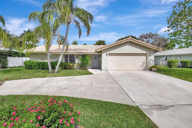 625 Sunshine Drive, Delray Beach, FL 33444
