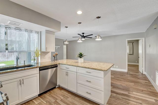 625 Sunshine Drive, Delray Beach, FL 33444