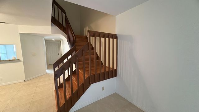 6437 Boca Cir, Boca Raton, FL 33433