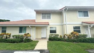 6437 Boca Cir, Boca Raton, FL 33433