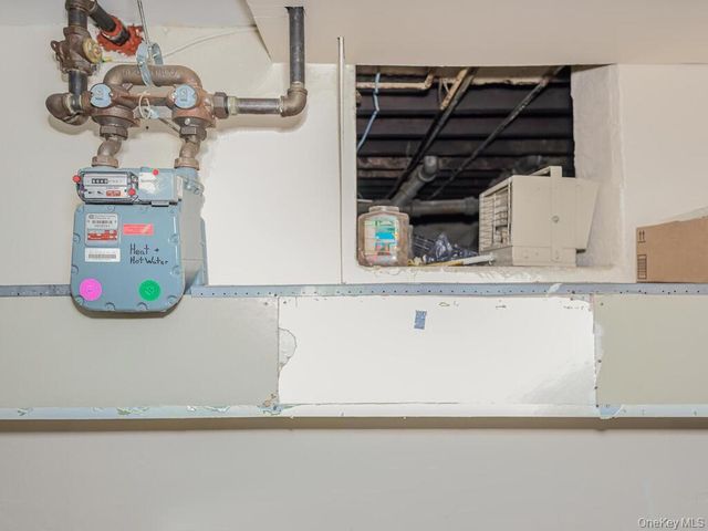 2466 Webster Avenue, Bronx, NY 10458