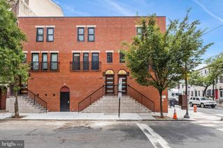 2144 LOMBARD ST, Philadelphia, PA 19146