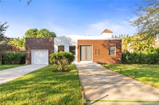 665 NE 117th Street, Biscayne Park, FL 33161
