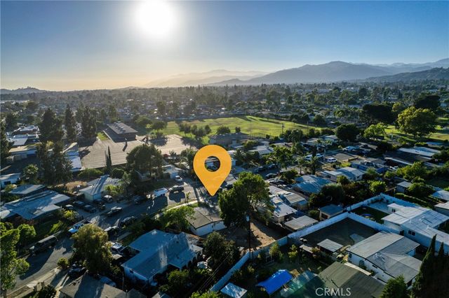 2934 Sumner Avenue, Pomona, CA 91767